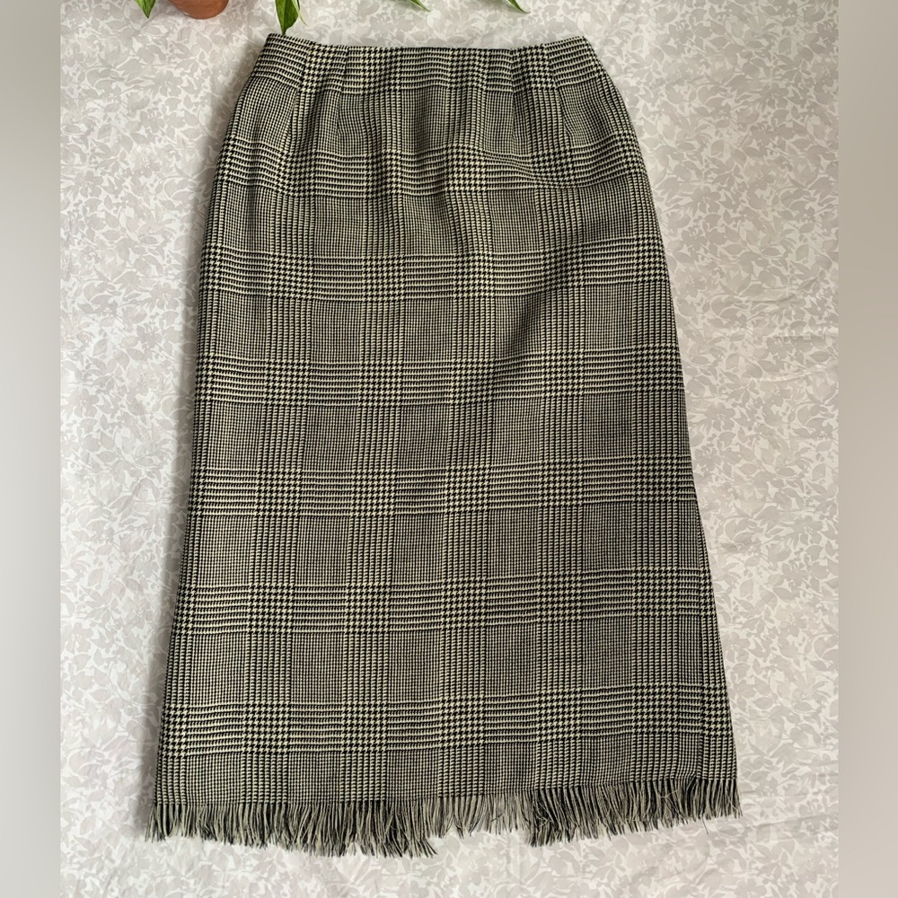 Harvé Bernard Houndstooth Wool Skirt